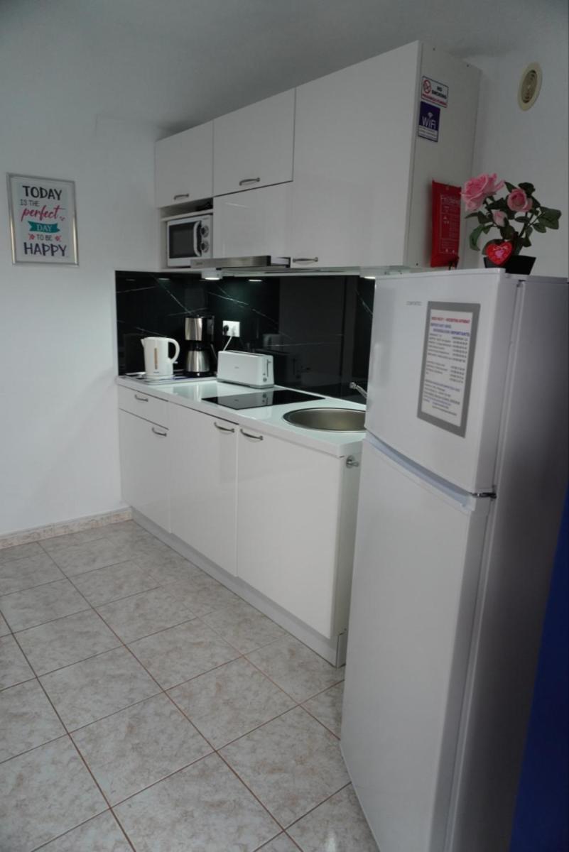 Enjoy Your Privacy In Premium Bungalows Bahia Feliz-A With Terrace Playa Del Aguila  Exterior photo